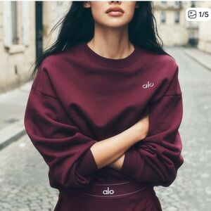 Alo Burgundy Sweatshirt